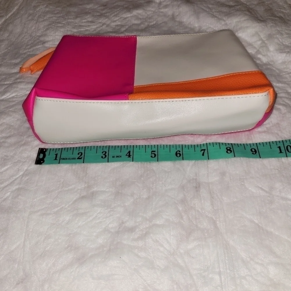 Elizabeth Arden New York Cosmetic Makeup Bag